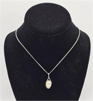 STERLING CHAIN WITH PEARL PENDANT-STERLING MOUNT