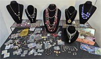 OVER 100 PIECES OF COSTUME JEWELRY