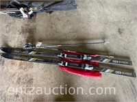 SPALDING SIDERAL 450 SKIS & POLES