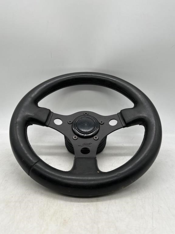 Pre-Owned Grant Competition Steering Wheel