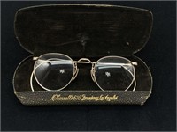 Vintage Wire Rim Eye Glasses in Metal Case