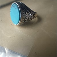 Silver toned Turquoise center stone ring