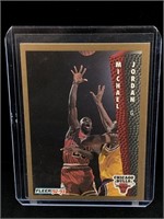 Michael Jordan Fleer #32 Basketball Card, 92-93