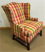 NICE QUALITY WINGBACK CHAIR - CLEAN