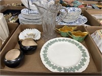 Porcelain and glass lot