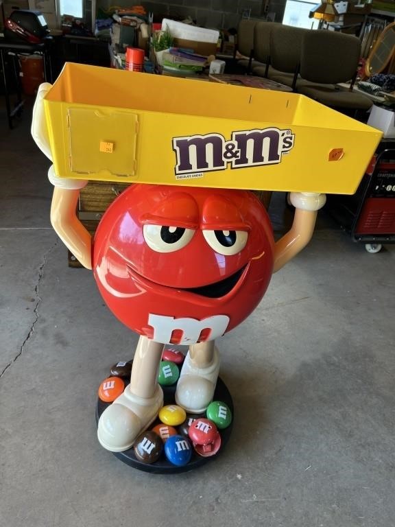 M&M DISPLAY  PICK UP ONLY