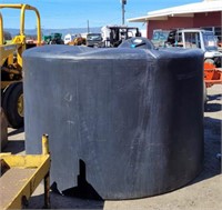 1400 Gallon Poly Water Tank