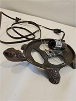 VINTAGE TURTLE LAMP BASE, NEEDS NEW SHELL PIECE!