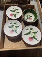 Box lot Stangl pottery dinnerware