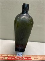 EARLY ANTIQUE 1900S COLORED BOTTLE