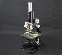 Bausch & Lomb Optical TL5558 Microscope