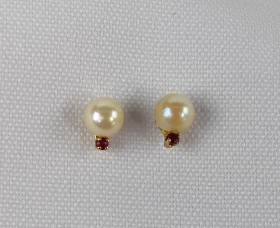 14kt Gold, Pearl & Ruby Stud Earrings