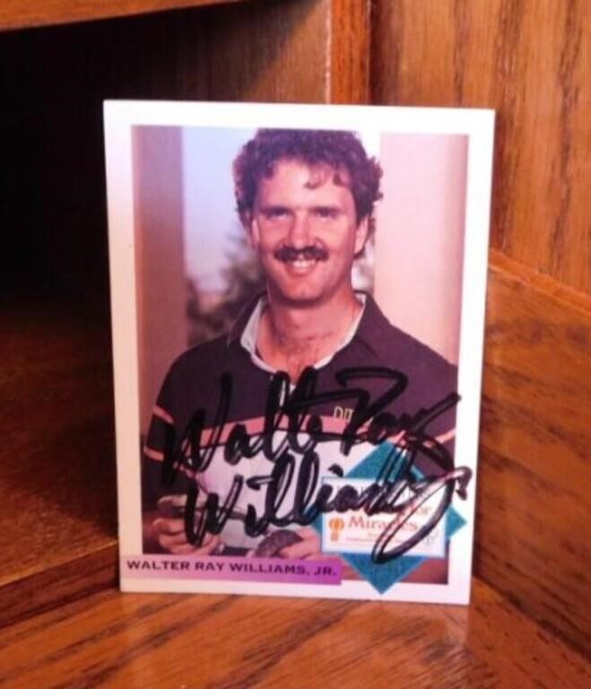 Signed Walter Ray Williams Jr. sports card -