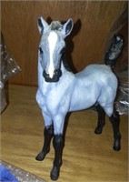 MODEL HORSE #7 GREY,WHITE BLAZE/BLACK STOCKINGS