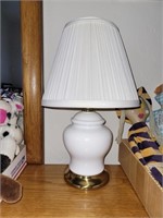 SMALL WHITE DESK LAMP