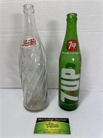 Retro Pepsi Cola bottle and 7up Bottle