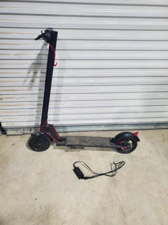 Electric Scooter, Does Not Hold Charge