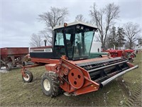 8200 Hesston Self Propelled swather