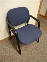 Metal frame upholstered office waiting room chair