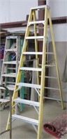 8' Werner Electomaster Fiberglass Ladder