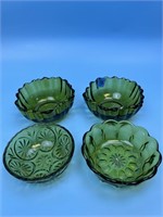 4 Vintage Green Glass Bowls