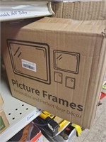 Picture Frames Set