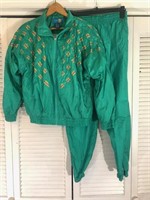 VINTAGE ON YOUR MARK 2PC WINDBREAKER SET