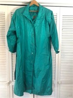 VINTAGE WEATHER WISE TRENCH COAT SIZE 15/16