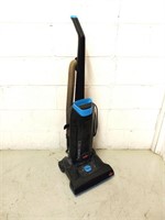 Bissell PowerForce vacuum  tested to power on
