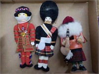 Cloth, other English soldier dolls