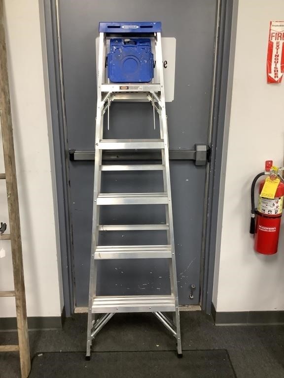 6 Foot Werner Aluminum Ladder  NOT SHIPPABLE