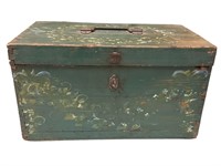 Painted Wooden Dovetail Trunk