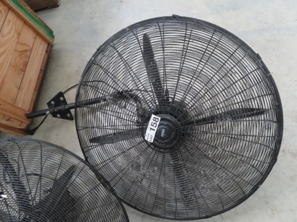 750mm Arlec Wall Mount Fan, 240v