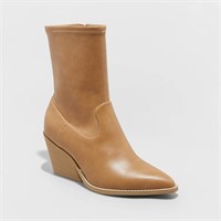 Women's Aubree Ankle Boots - Universal Thread Tan