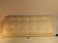 TUFTED BENCH/SWING CUSHION