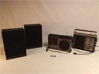 2 RADIOS & 2 SPEAKERS