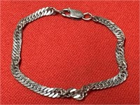 7in. 925 Sterling Silver Bracelet 6.26 Grams