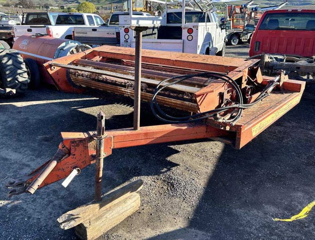 Case PTO Drive Pull-Type Swather w/Conditioner