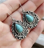 Vintage Drop Turquoise Dangle Earrings