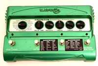 Line 6 DL4 Digital Delay Modeler Loop Sampler