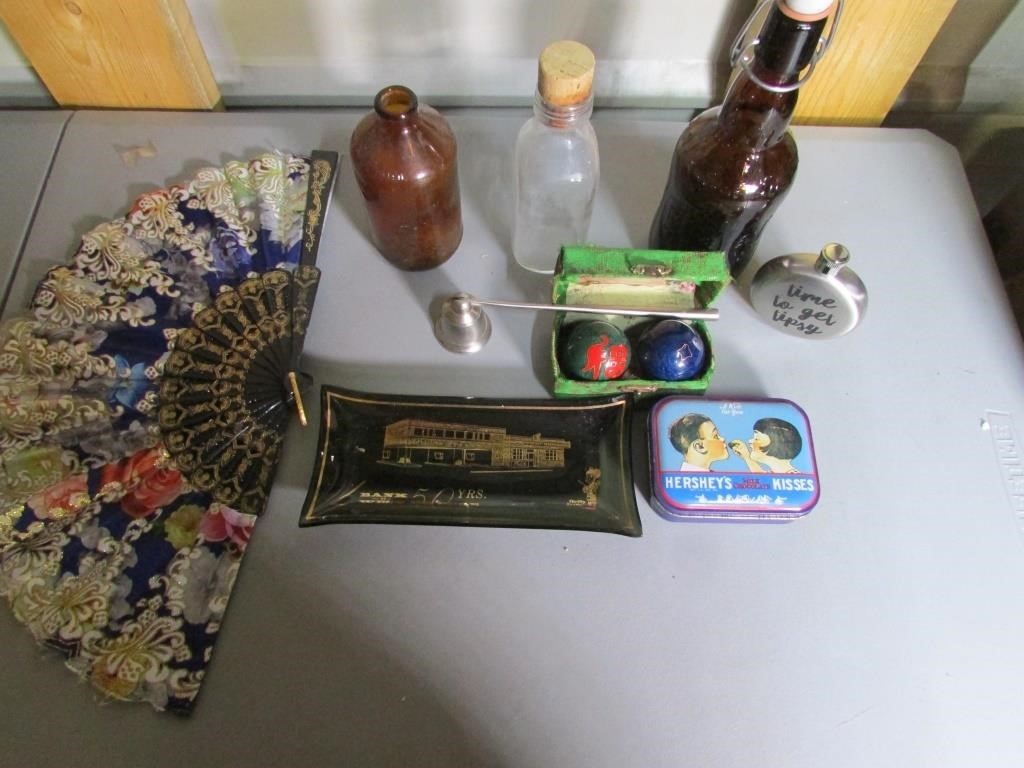 Lot of Various Vintage Items, Chinese Hand