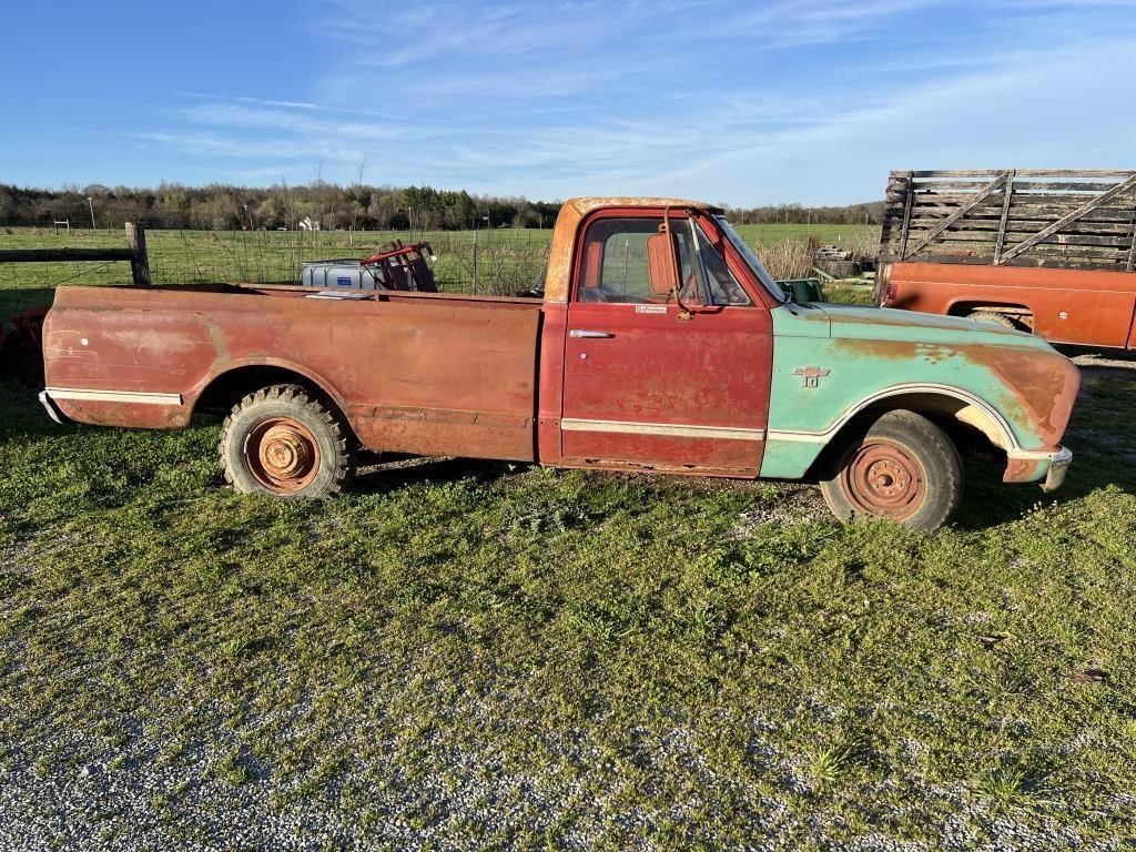 1967 Chevrolet Truck, Great Project Truck