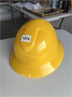 Adjustable Construction Hard Hat, New U248