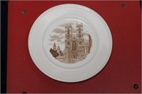 A Wedgewood Old London View Plate