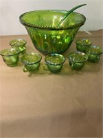CARNIVAL GLASS PUNCH BOWL WITH GLASSES
