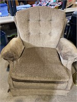 Master craft Swivel Arm Chair