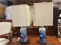 2 Blue oriental lamps