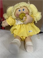 1985 CABBAGE PATCH DOLL YELLOW OUTFIT