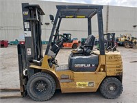 Caterpillar GP25 5,000lb Forklift