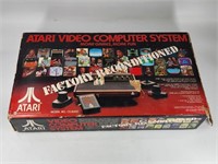 VINTAGE ATARI VIDEO GAME SYSTEM W/ BOX